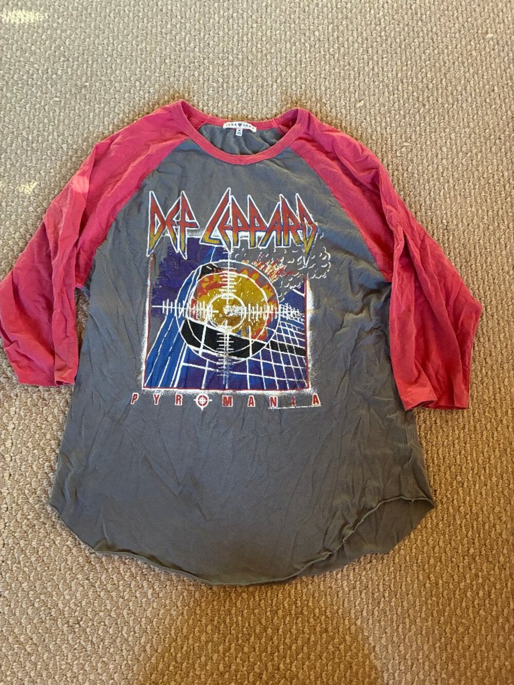 Def Leppard Junk Food Raglan Baseball Tshirt Medium Pyromania